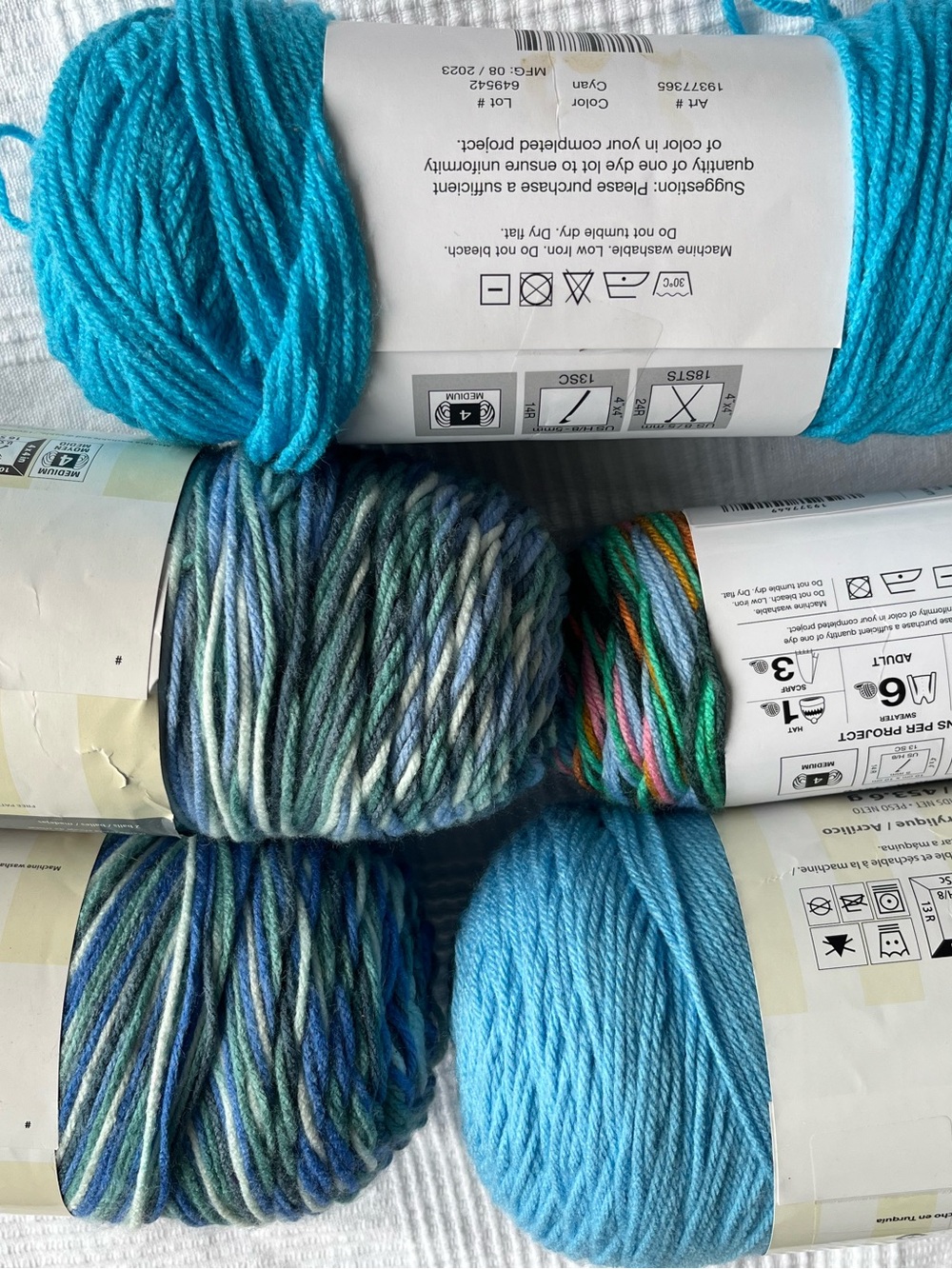 Caron One Pound & Big Twist Yarn Lot - Bright Blue & Multicolor Acrylic Yarn - Picture 4 of 5